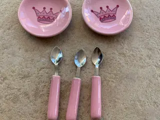 Prinsesse tallerkener og skeer 