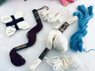 Broderigarn blandet rester 