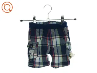 Shorts med tern (str ca. 56)