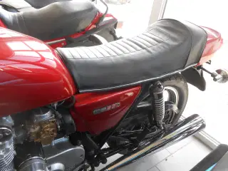 Suzuki GS 550