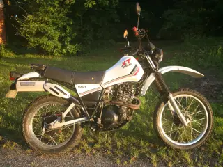 Yamaha xt 550