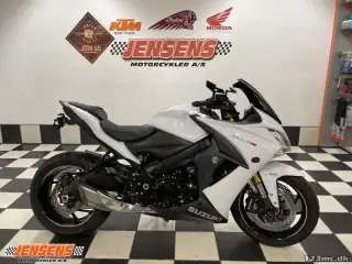Suzuki GSXS 1000 F