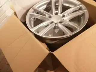 Nye 17" BMW alufælge Concave, Nedsat,