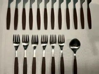 Georg Jensen, Strata bestik 