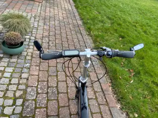 Elcykel BH  Easy Motion Neo Volt. Kan foldes.