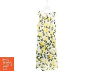 Sommerkjole med citronprint fra H&M (str. 134)