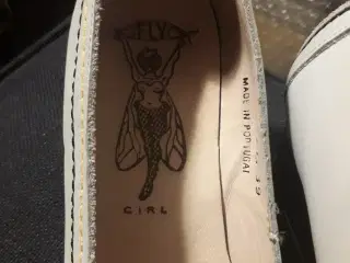 Fly- Girl lyseblå sko str. 39