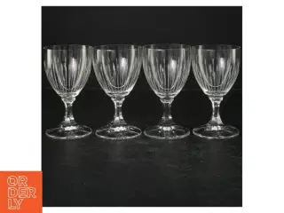 Gennemsigtige vinglas (str. 12 cm. 4 styk)