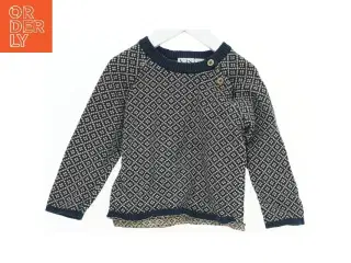 Strikket sweater med mønster fra VRS (str. 86)