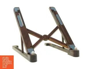 Laptop stander (str. 26 x 19 cm)