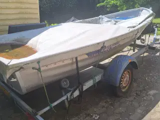 Båd Linder 440 med mortor trialer