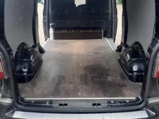 VW Transporter 2,0 TDi 180 lang DSG Momsfri