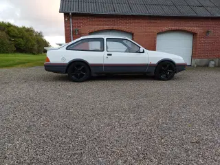 Ford Sierra 