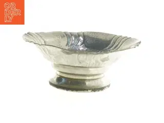 Antik Tin fad (str. 16 x 6 cm)