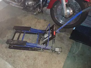Mc lift