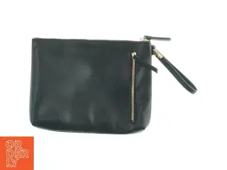 Sort clutch med håndledsrem fra Protealane (str. 29x22 cm)