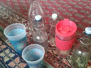 bodum kop m. låg,vandkarafler, Tivoli 5 kr ialt🌸