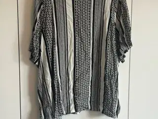 Only Carmakoma bluse