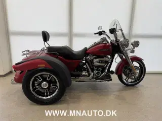 Harley-Davidson FLRT Freewheeler Trike 114"