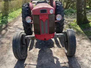 Massey Ferguson 65