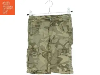 Camouflage cargo shorts fra Levis (str. 110)