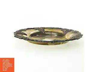 Tallerken, sølvfarvet (str. 17 cm)