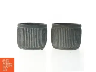 To rillede potter (str. Ø 13 cm)
