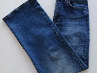 Jeans. Only. 30-32
