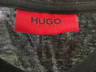Brugt Hugo boss trøje dog i god stand