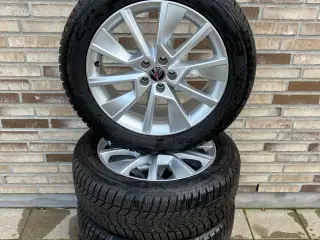 Orginale Skoda Alufælge 5 x 112 med Sava vinterdæk