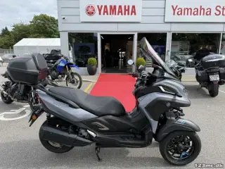 Yamaha Tricity 300