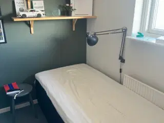 BOXMADRAS med magasin til opbevaring 