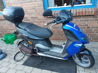 Scooter 45. Piaggio Euro 2