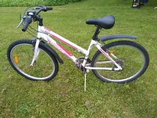 Pige mountainbike cykel