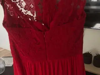 Human gnist Hensigt røde kjoler | Galla | GulogGratis - Galla | Nyt og brugt gallatøj billigt  til salg på GulogGratis.dk