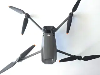 Drone Mavic 3