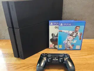 PlayStation 4 500GB + Fifa 19 og Outlast Trinity