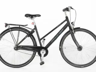 En velholdt Raleigh damecykel