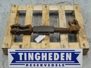 Case MXU 135 R.H. Liftspindel 47130650