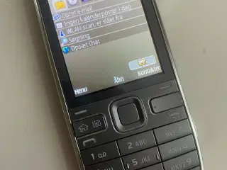 Nokia E-52