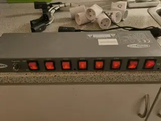 Showtec DJ-Switch 8 - tænd/sluk panel - 8 kanaler