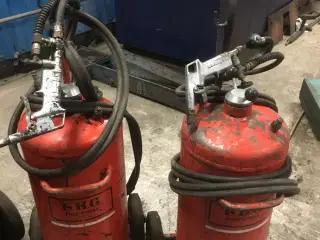 Trykbeholder til undervognsbehandling