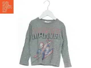 Marvel Spiderman langærmet t-shirt fra Marvel (str. 104)