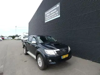 Toyota HiLux Dobb.Kab. 3,0 D-4D T4 4x4 171HK Pick-Up Aut.