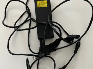 Toshiba Ac adapter lader kabel 