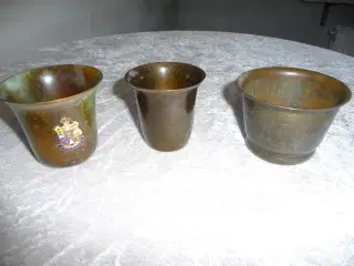 3 forskellige bronce bæger