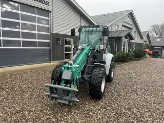 Kramer KL25.5T med teleskoparm, så den har stor rækkevidde og fleksibilitet