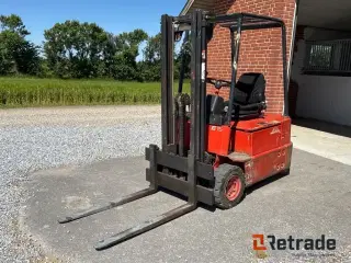 Linde E15 El truck