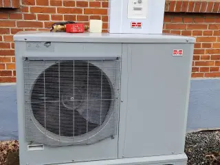 METRO THERM MetroAir F12 varmepumpe – 12 kW