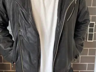 Læderjakke af lammeskind